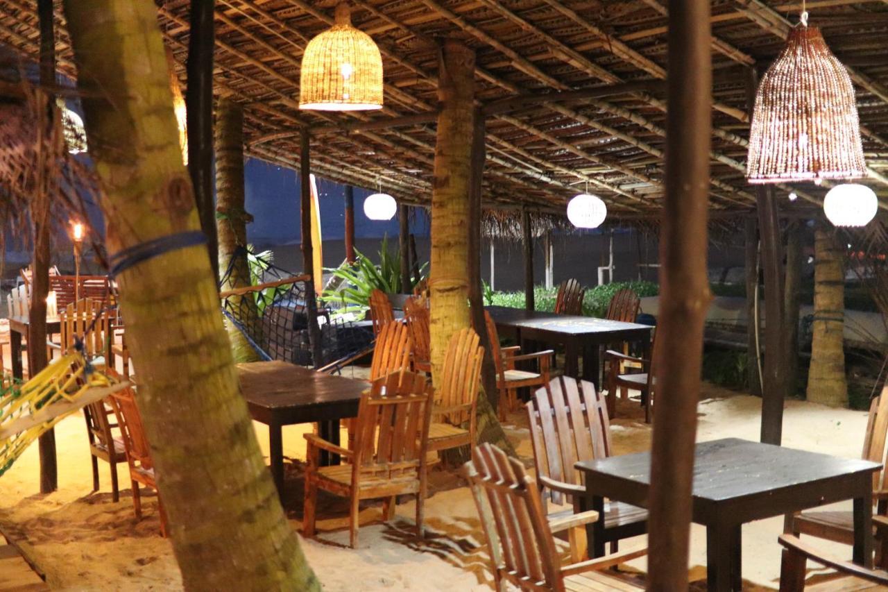 Long Beach Guest House Hikkaduwa Extérieur photo